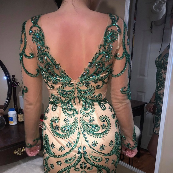 Dress - Picture 2 of 2